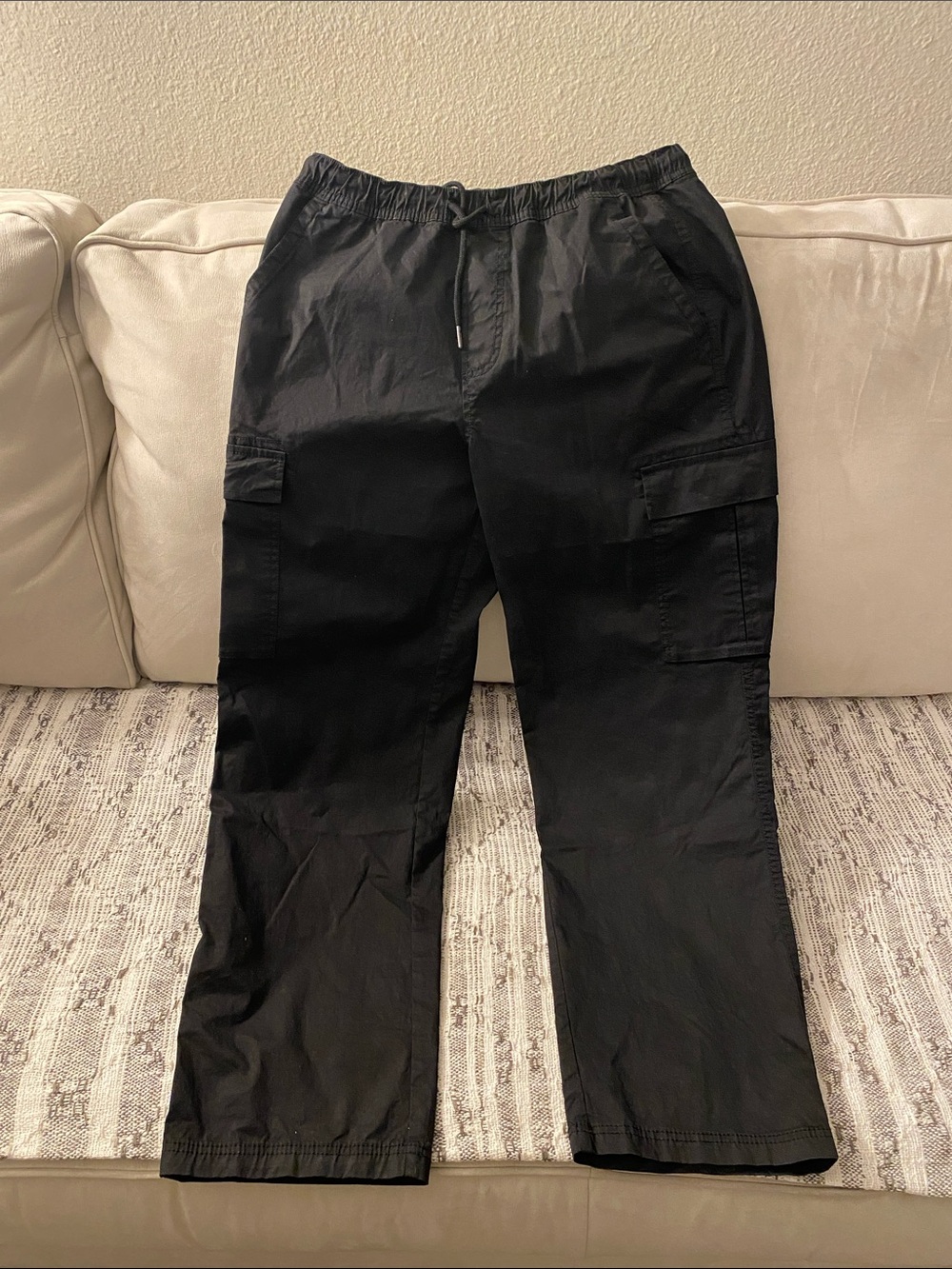 NWOT Men’s No Boundaries Straight Leg Cargo Pants Black Medium